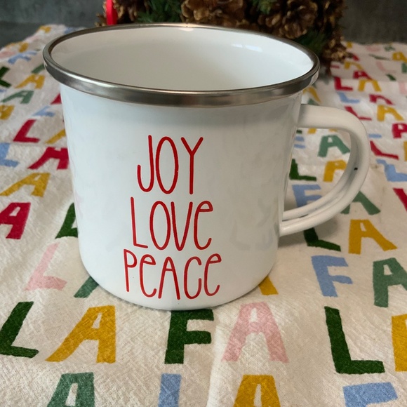 White Enamel Christmas/Winter Mug, Red Lettering Joy Love Peace, New - Picture 5 of 5